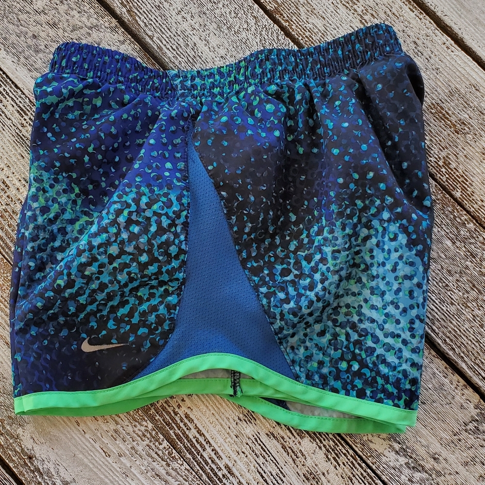 Girls Nike active wear Shorts